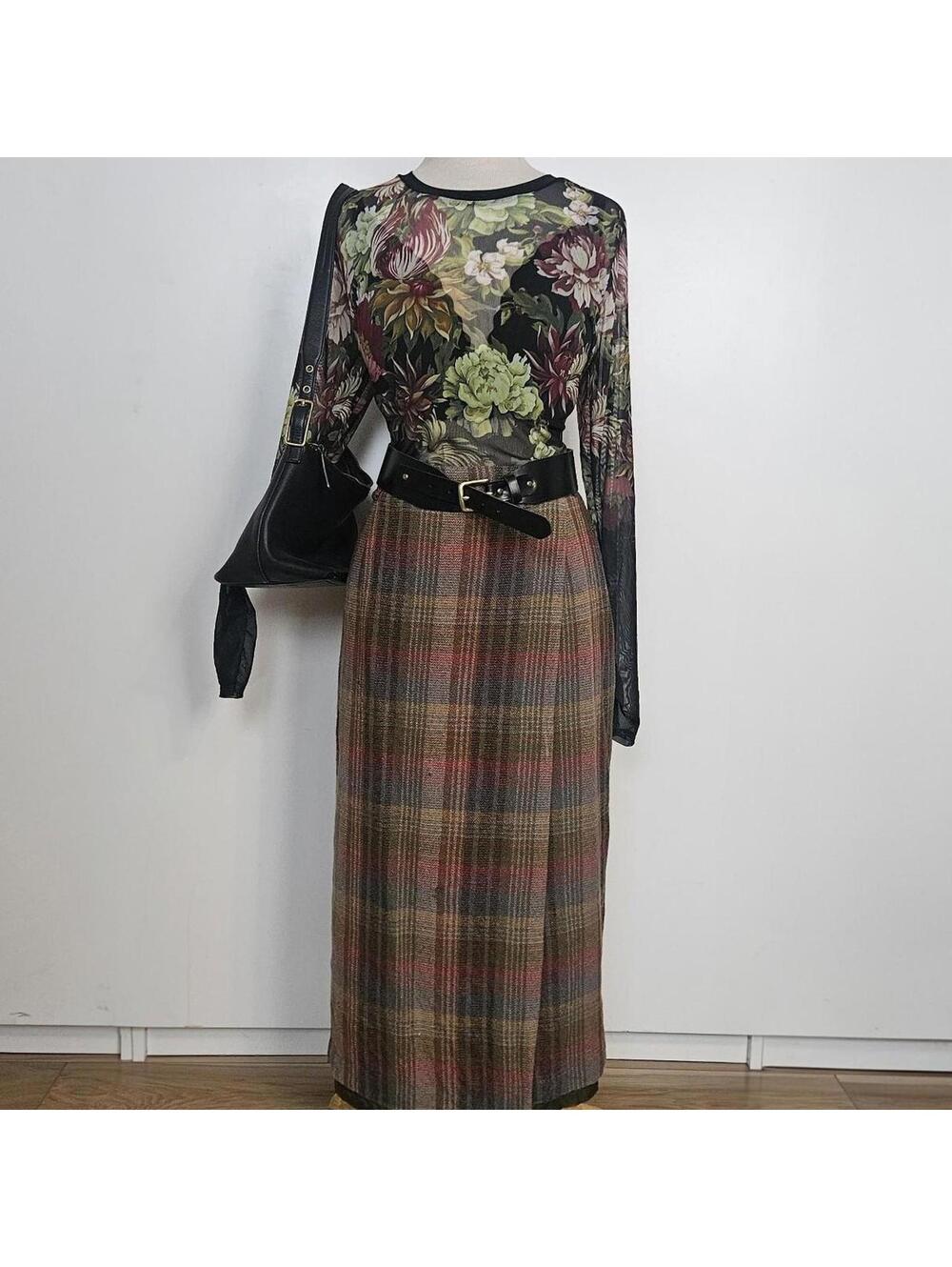 VTG Wool Charter Club Sz 12 fall skirt dark acadamia
